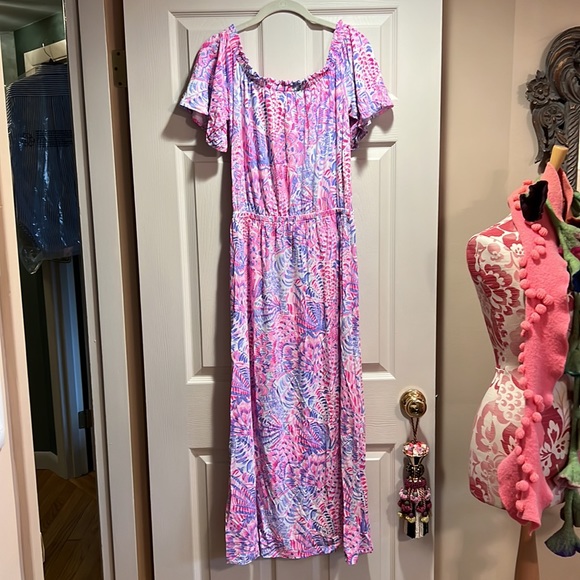 Lilly Pulitzer off the shoulder maxi dress - Picture 7 of 10